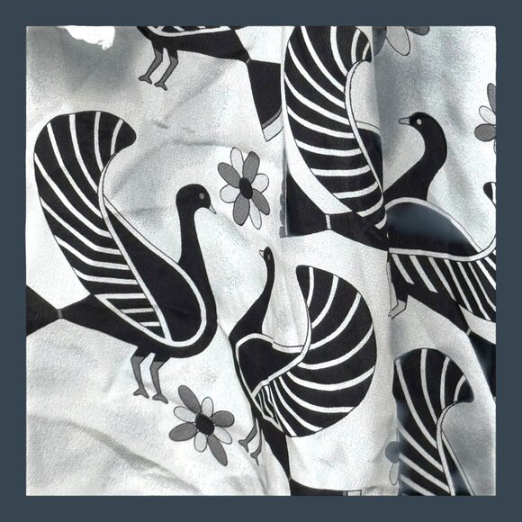 Acropolis Museum Whimsical Black & White Bird Print Scarf Artisan Vintage READ - Picture 2 of 6